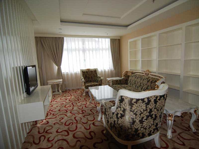 yalonghe hotel