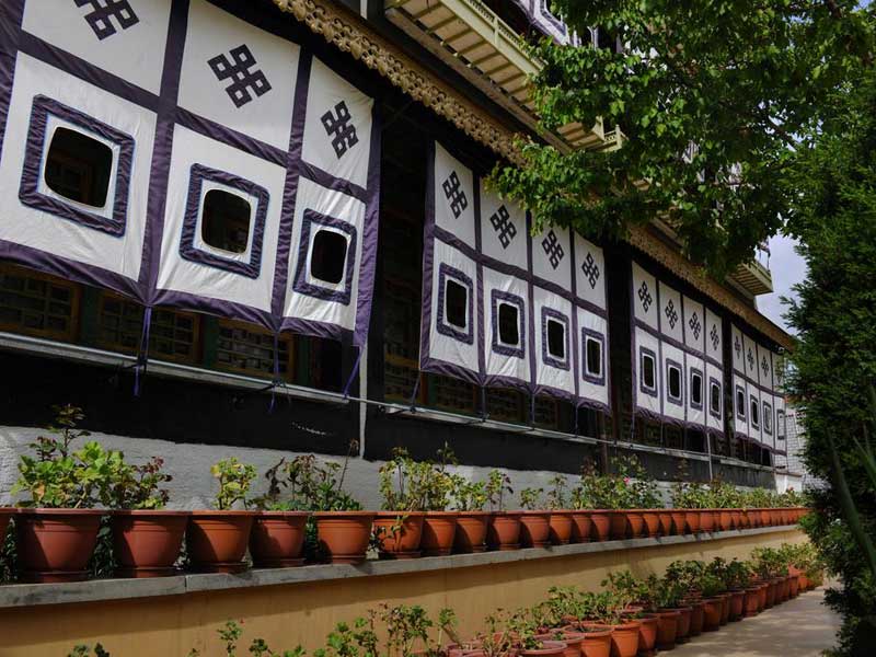 Tashi Nota Hotel
