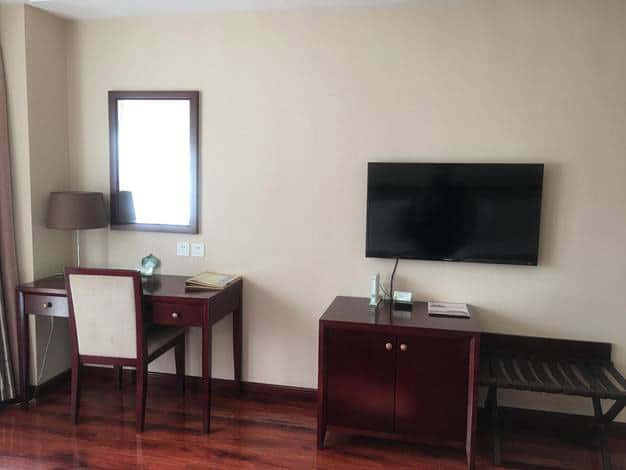 Yushu Airport Hotel