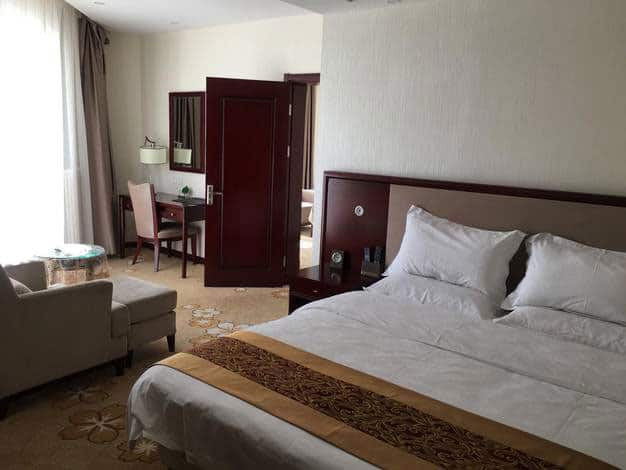 Yushu Airport Hotel