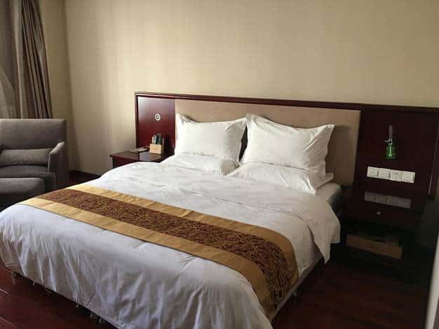 Yushu Airport Hotel