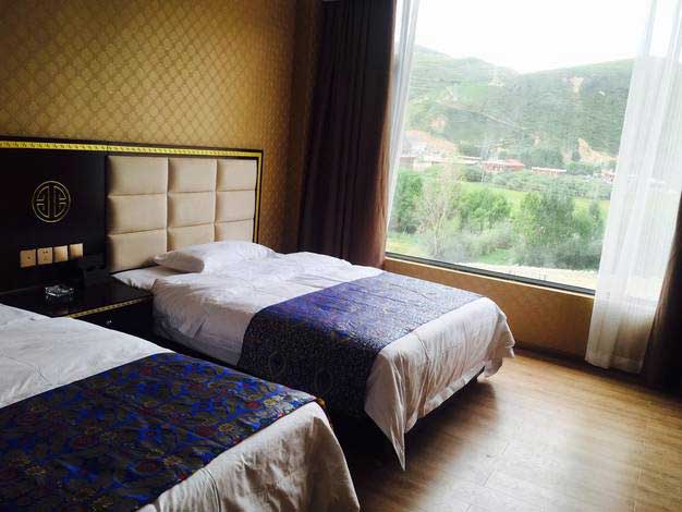 Yepo Grand Hotel