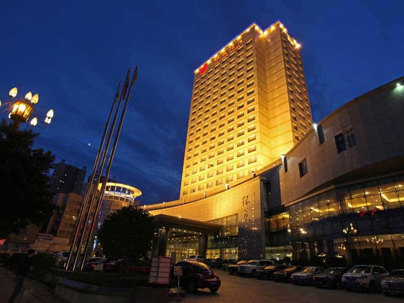 Yinlong Hotel
