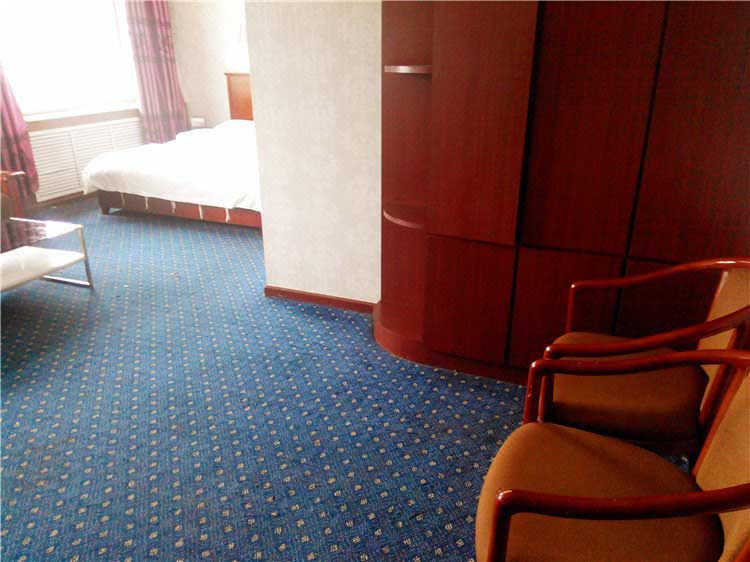 Yunlong Hotel