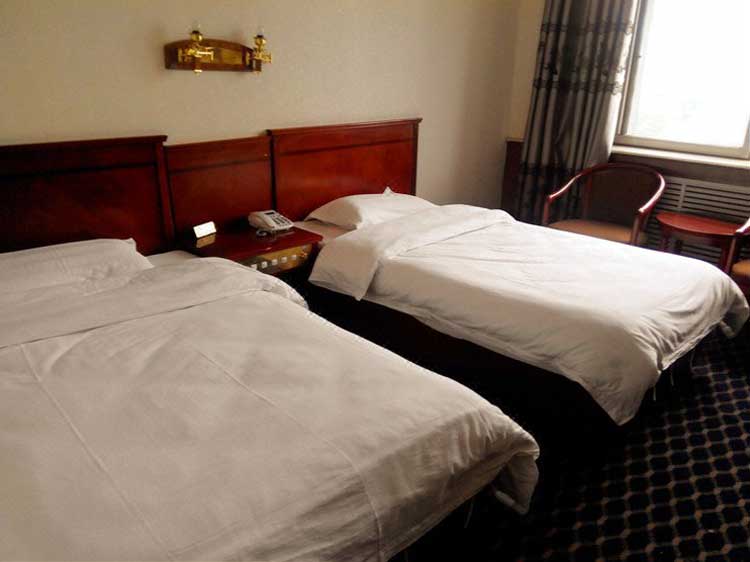 Yun long room