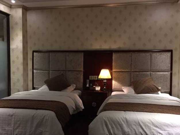 Zhaxi hotel