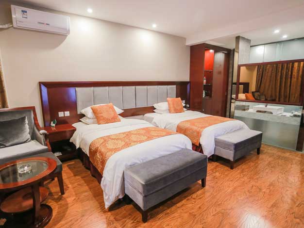 deluxe room